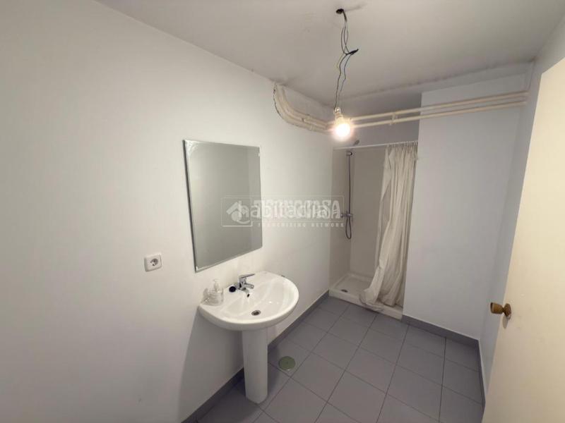 Foto 181dda13-d85f-44e2-8c0f-0c18b685563c. Piso  en venta en Fuente del Berro Madrid