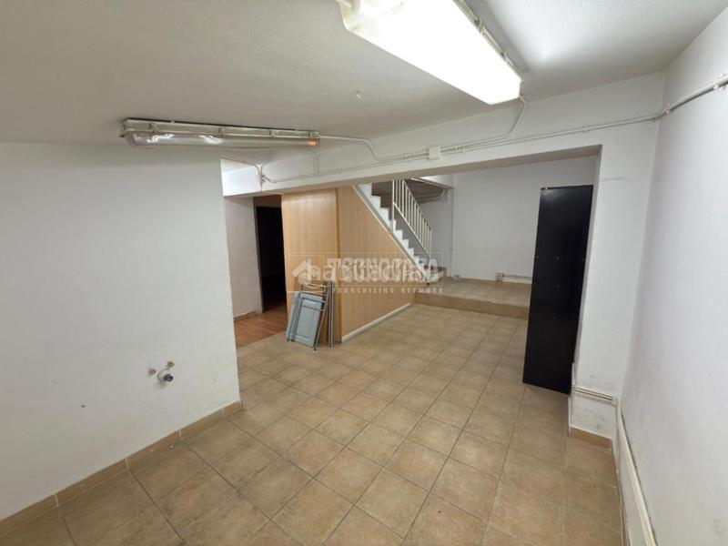 Foto c305aabf-c360-4b99-9e15-9f76526cd177. Piso  en venta en Fuente del Berro Madrid