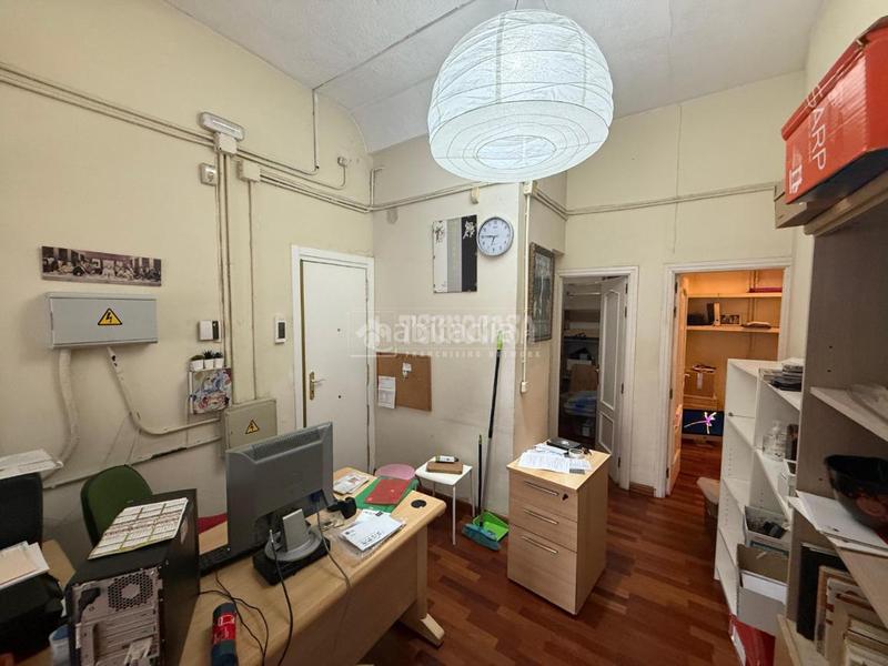 Foto a222a5ef-d7ac-4cef-962f-d5c4f38cf4a9. Geschäftsraum mit heizung in Fuente del Berro Madrid