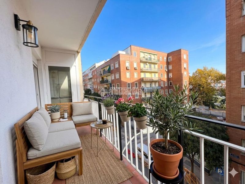 Foto f5301b86-123d-4391-add1-6058df58f64a. Pis amb calefacció a Fuente del Berro Madrid