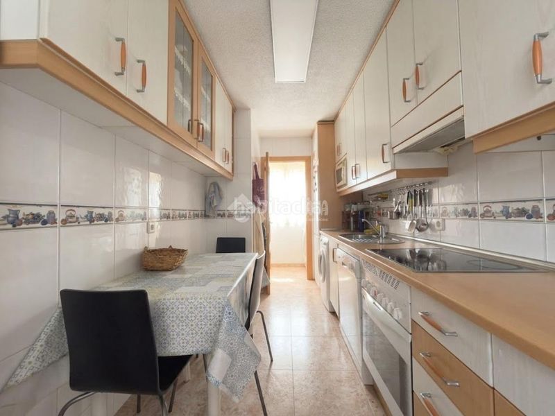 Foto 56e7c208-37d9-45f7-9be2-10a5b49bbd77. Piso  en venta en Fuente del Berro Madrid
