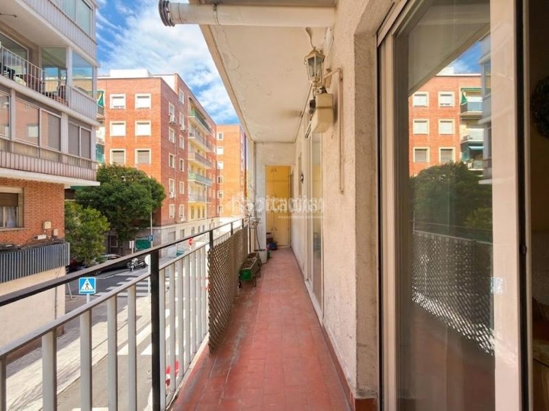 Foto 991f45b9-d02e-467f-b638-526df9bb690e. Piso  en venta en Fuente del Berro Madrid
