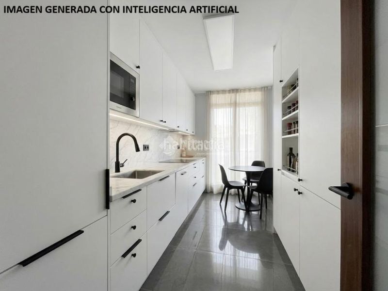 Foto e794ecb6-0044-4fae-8b4c-11d21c9a1356. Piso  en venta en Fuente del Berro Madrid