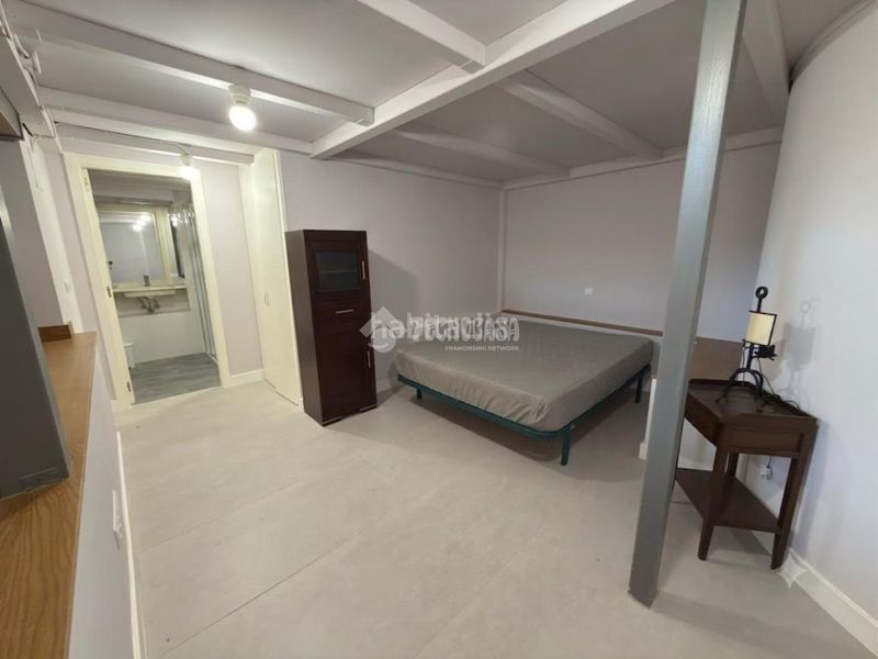 Foto 10b1ca2e-5140-4c10-b431-e4a70d2cc60f. Piso  en venta en Fuente del Berro Madrid