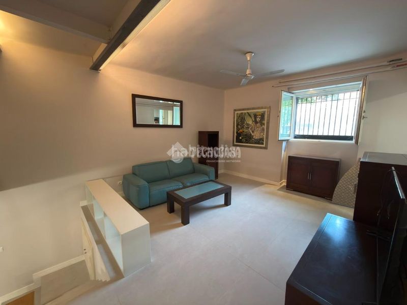 Foto 59731f57-5e1e-427b-b097-7c7ee9c422e3. Piso  en venta en Fuente del Berro Madrid