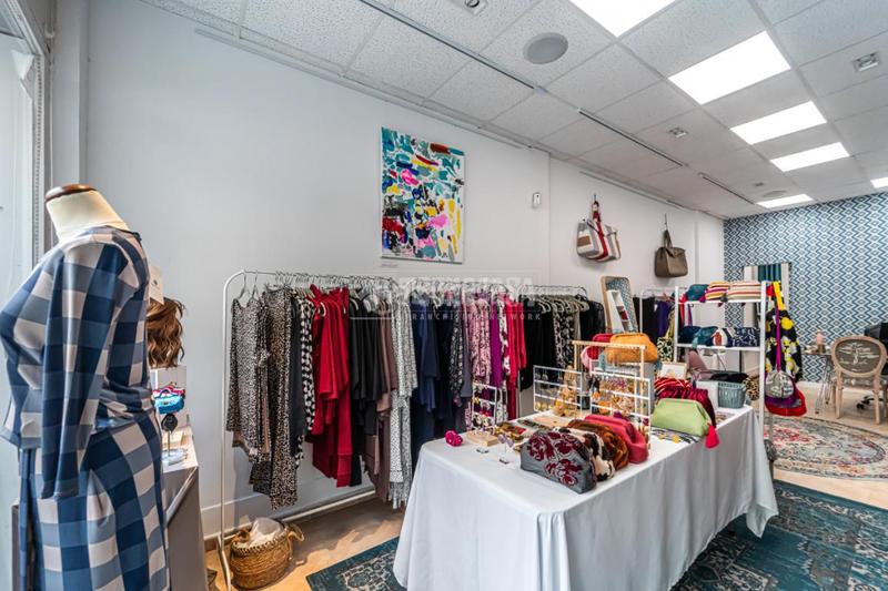 Foto 66ef797f-65e9-4f39-a8f6-43f5e1ad1e1d. Local comercial tienda en venta en Ciudad Jardín Madrid