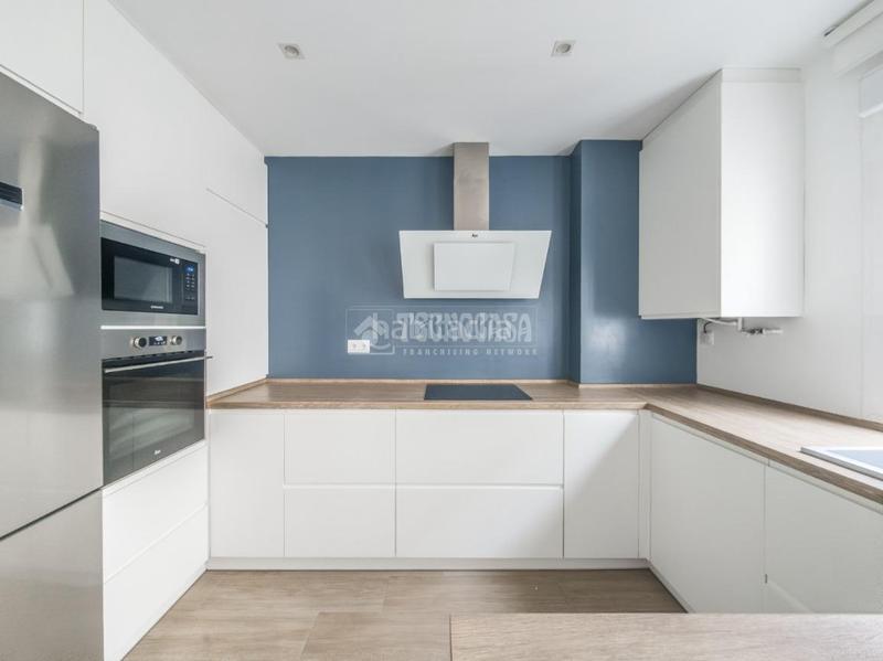 Foto 80a519fd-e163-4f54-b2c7-6aa6c1d32f65. Affitto appartamento con riscaldamento in Ciudad Jardín Madrid