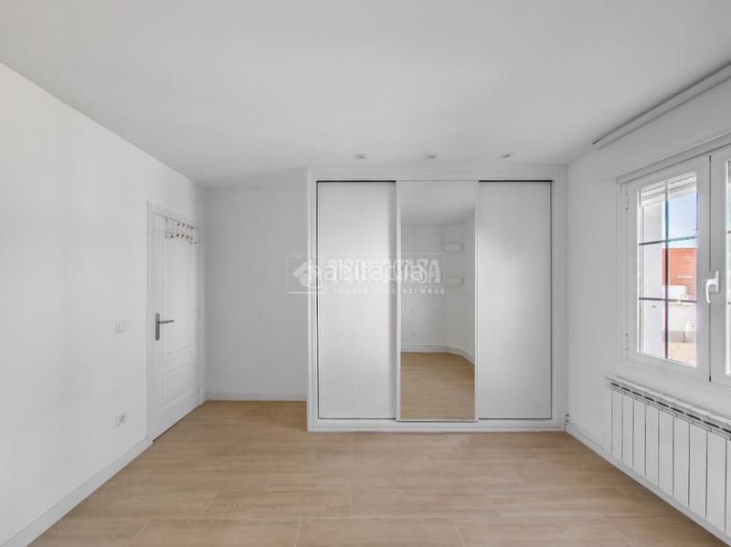 Foto 88ef7cde-b1b8-4de4-86e5-eaa25e1a7719. Lloguer pis amb calefacció a Ciudad Jardín Madrid