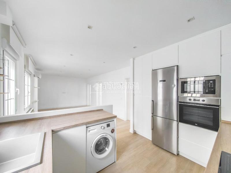 Foto 721b477e-a221-4f7e-8d60-7581ae088a43. Location appartement avec chauffage dans Ciudad Jardín Madrid