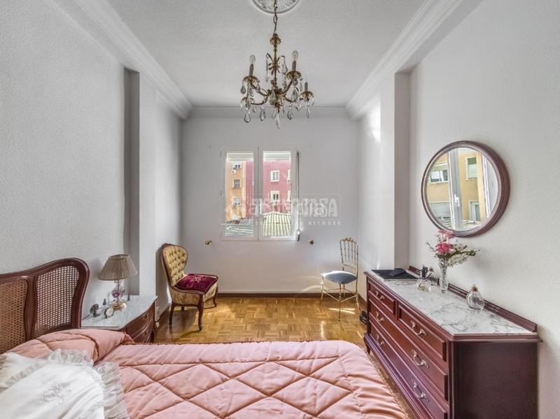 Foto 103f5319-0813-4c7c-bcd8-9179a1c5b7d3. Piso  en venta en Ciudad Jardín Madrid