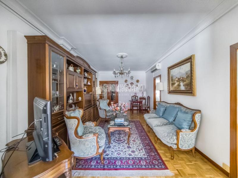 Foto 1abe2c36-55e8-4adb-9d31-84307e351d14. Piso  en venta en Ciudad Jardín Madrid