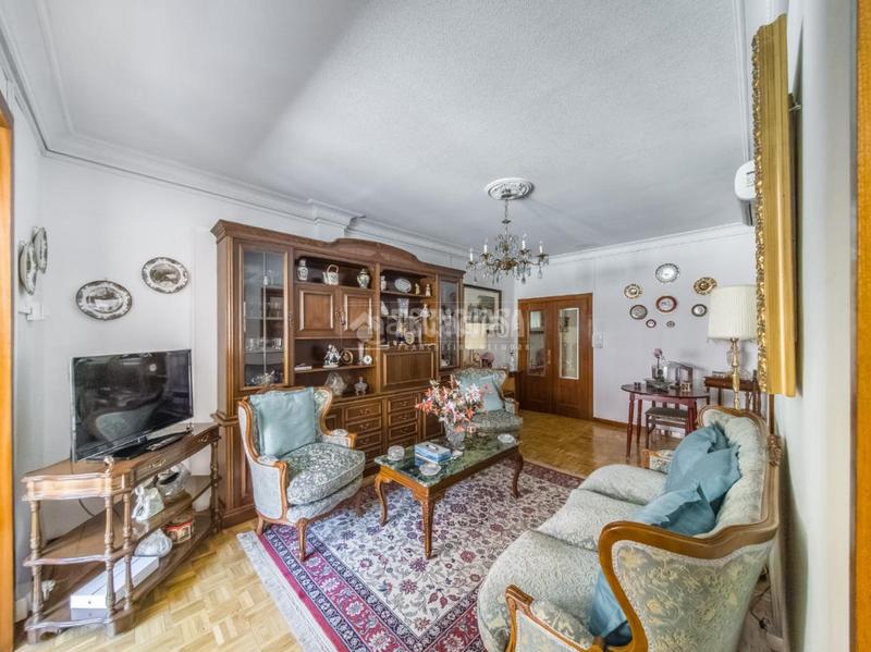 Foto 634d9754-f6ef-4bcc-9c6d-e9f469d0985b. Piso  en venta en Ciudad Jardín Madrid