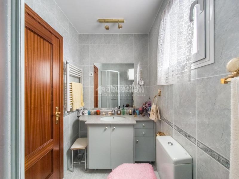 Foto 7c3a6002-4189-4cd7-a072-2eeb9a230272. Piso  en venta en Ciudad Jardín Madrid