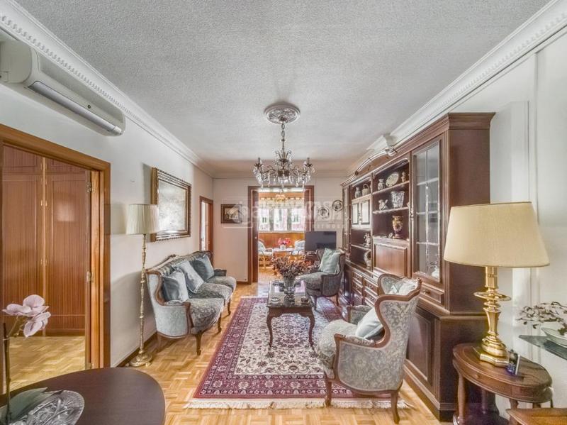 Foto e80c49dc-fb23-41ad-9962-0026115f97d9. Piso  en venta en Ciudad Jardín Madrid