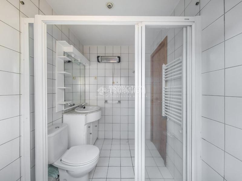 Foto 10ce8026-e4d1-45fb-a962-7e1c84ba5c83. Pis amb calefacció a Ciudad Jardín Madrid