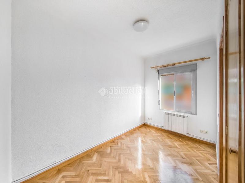 Foto 3749a73b-1c1d-42aa-90a7-5f41ba38d826. Pis amb calefacció a Ciudad Jardín Madrid