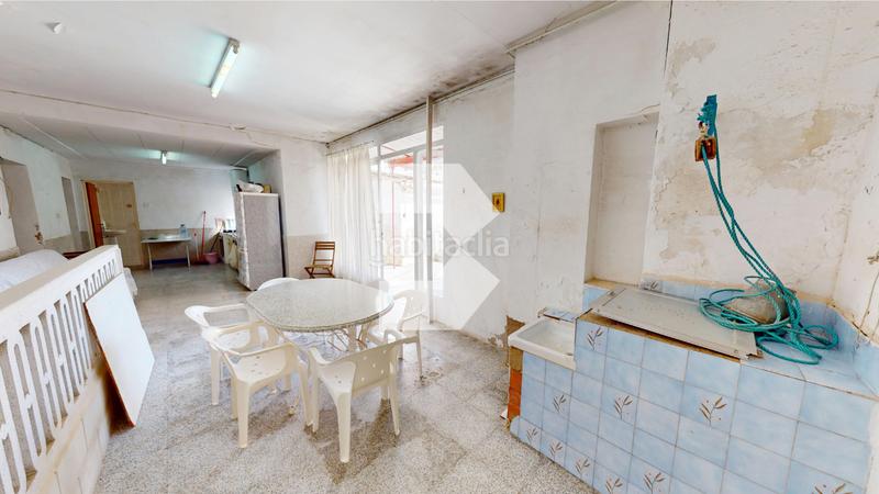 Foto 35c6e909-b77e-4f79-a7ec-08b0c58089eb. Casa adossada amb aparcament a Campello Pueblo Campello (el)