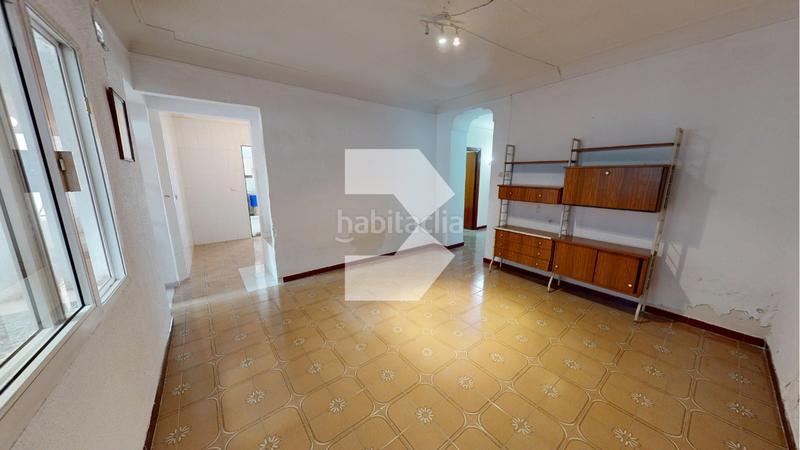 Foto bf491d5d-07e5-44ed-9480-be40c9c860d0. Casa adossada amb aparcament a Campello Pueblo Campello (el)