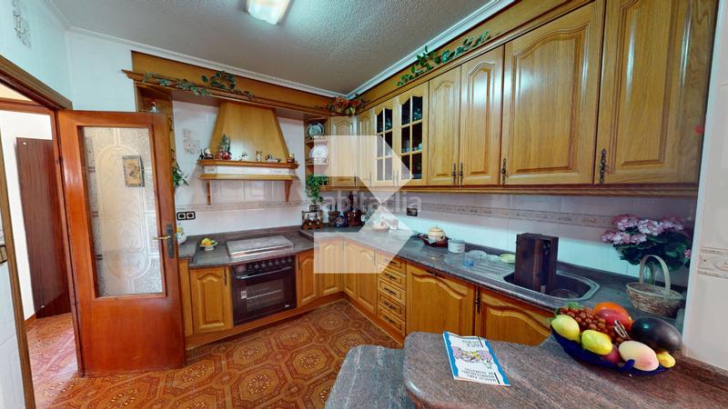 Foto 4d7b472a-16d9-4801-ab30-0880771051e3. Etagenwohnung in Campello Pueblo Campello (el)
