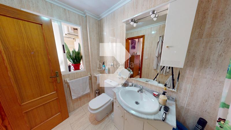 Foto 81b99c96-7781-47f1-8874-eade2eb06fbf. Appartement dans Campello Pueblo Campello (el)