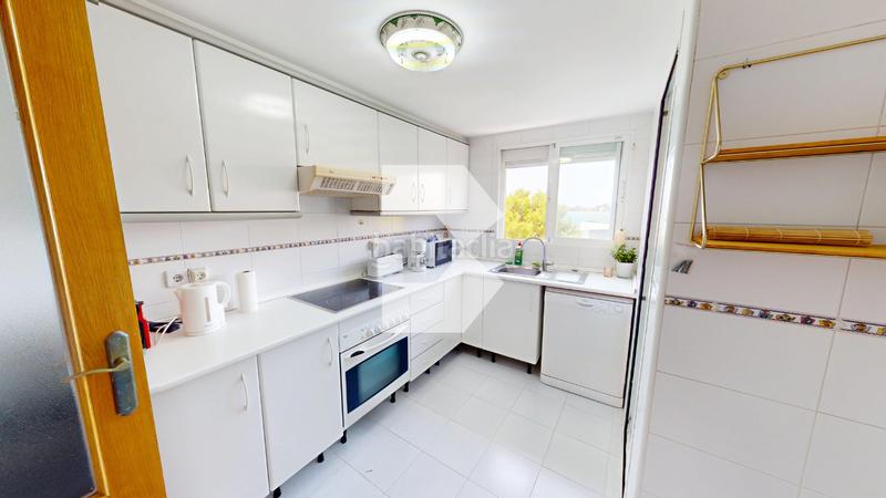 Foto ffe29cc0-d494-497b-957a-3a47c67e893b. Appartement avec parking piscine dans Playa Muchavista Campello (el)