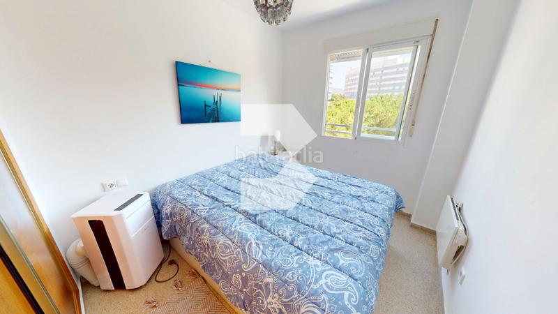 Foto c5a0b39b-a5c4-44e6-a959-79303630ed9a. Piso en Playa Muchavista Campello (el)