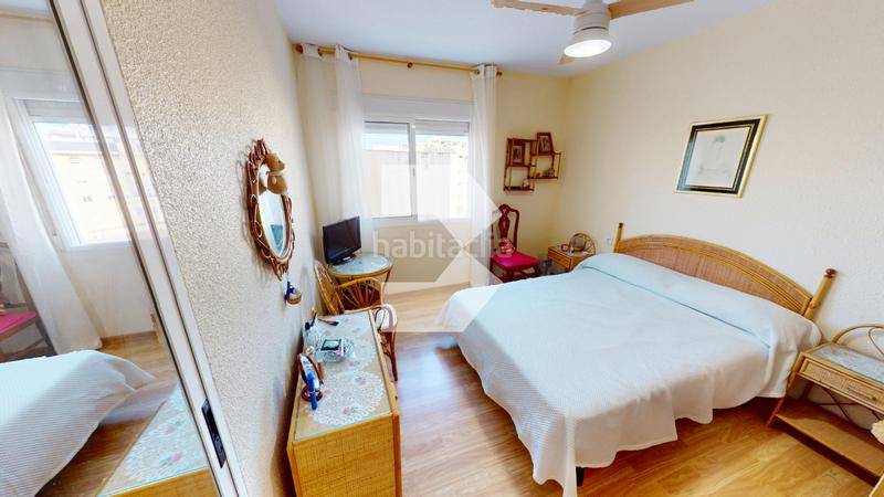Foto a849935c-f34d-4c1b-bf9e-21515fa4a496. Piso en Campello Playa Campello (el)