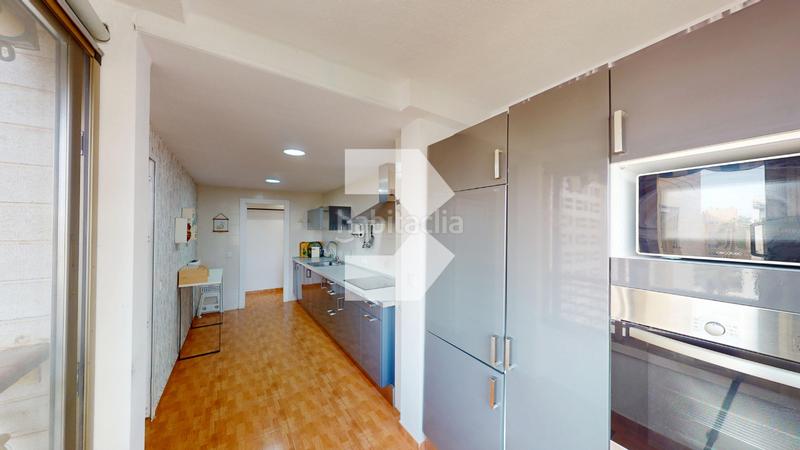 Foto e386c90e-ea0c-4d71-a0d1-7c9a7f25849c. Appartamento con riscaldamento parcheggio piscina in Campello (el)