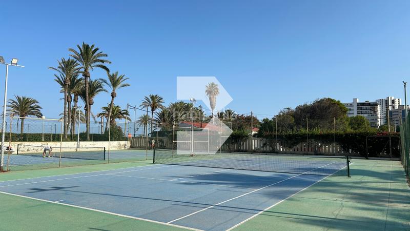 Foto d2532e22-e921-4c18-b308-ddf6a0fa5d52. Appartement avec chauffage parking piscine dans Playa Muchavista Campello (el)