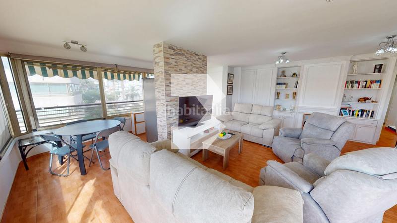 Foto 71611ba5-707a-43b0-b3e5-a7f28432938a. Flat with heating parking pool in Playa Muchavista Campello (el)