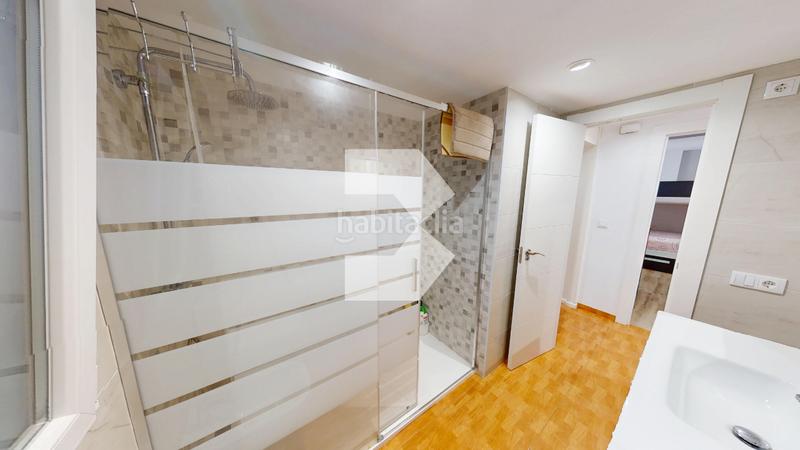 Foto 3cc52b44-1f58-475a-ba52-5d343f9710a3. Piso en Playa Muchavista Campello (el)