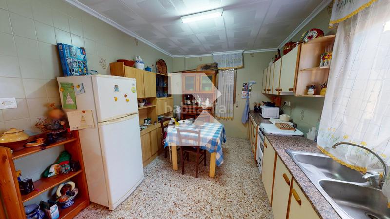 Foto 7781cf0d-3b27-44fa-8186-ba98e74dd320. Chalet mit parking pool in Centro Mutxamel