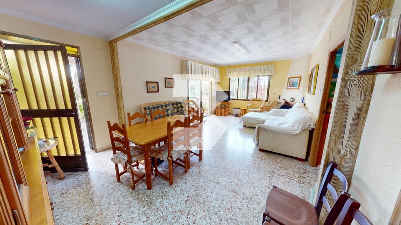 Foto 41efda66-95a1-4aa8-b5ac-8384b909d738. Chalet with parking pool in Centro Mutxamel