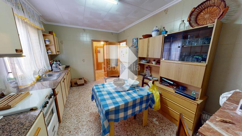 Foto 90f99400-4f7e-4cea-b164-a32729a28bcd. Chalet with parking pool in Centro Mutxamel