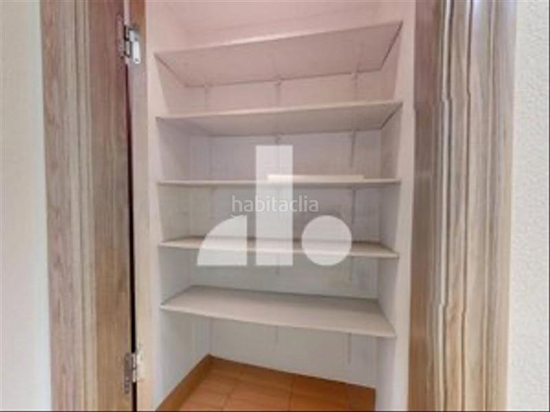 Foto fa189d81-96b6-46b2-b22f-fc84abdf95c6. Local comercial en Carolinas Altas Alicante