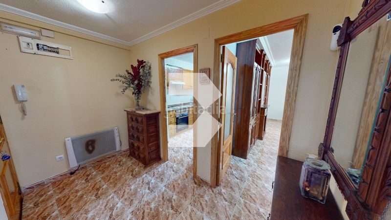 Foto 182079bc-802f-493e-8072-22251ce632d7. Pis a Campello Pueblo Campello (el)