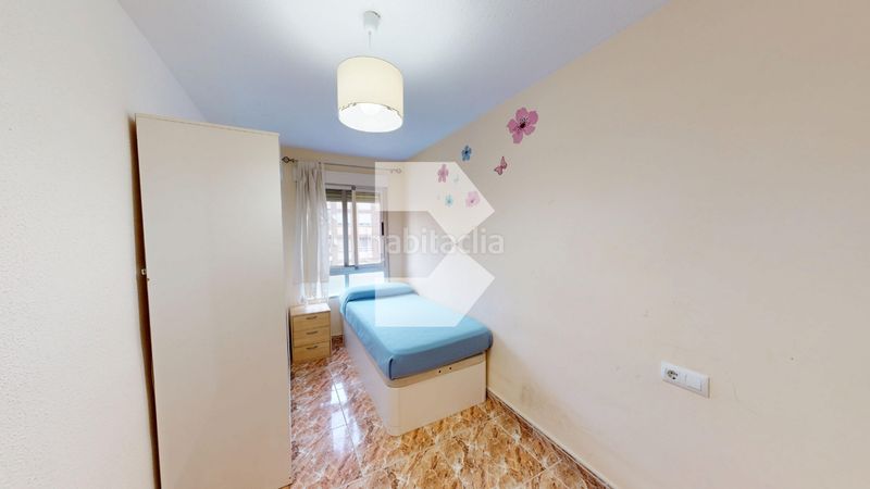 Foto 2a118734-9af1-4145-ac2f-c77186e8d784. Pis a Campello Pueblo Campello (el)