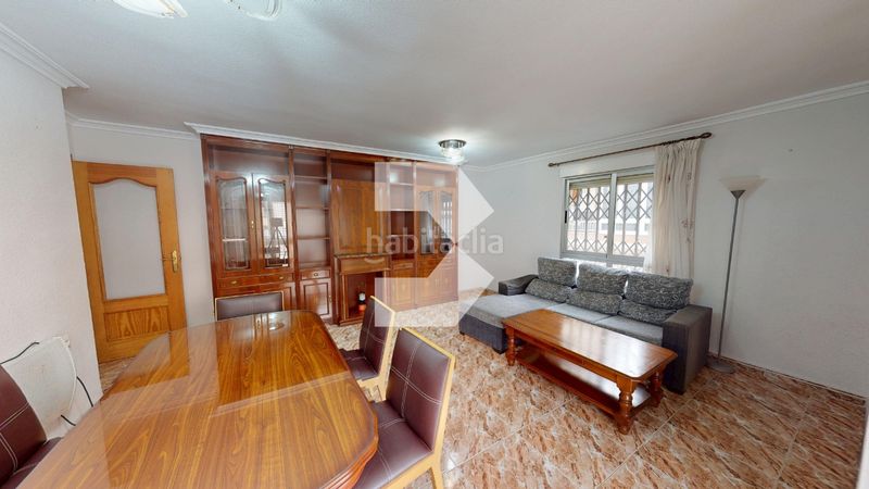 Foto 7fec0e88-6eb2-460f-a029-da242784e8cb. Pis a Campello Pueblo Campello (el)