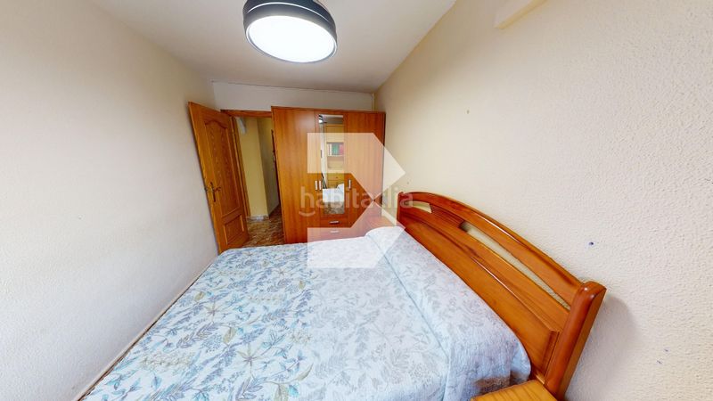 Foto 84299f19-bc89-49e6-a7dd-e017ac2730dc. Pis a Campello Pueblo Campello (el)