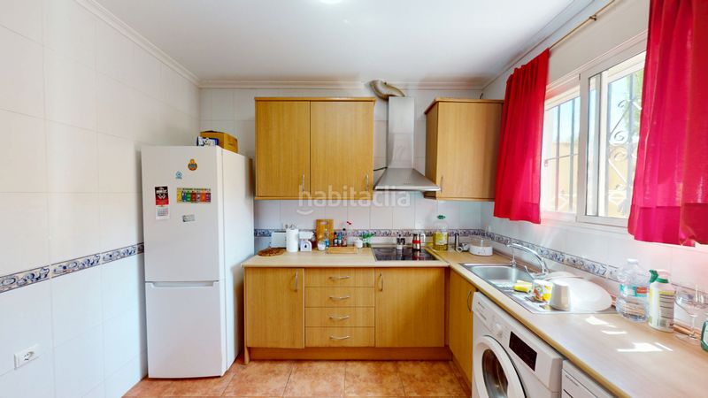 Foto 423d21f9-f043-4376-8626-f61c0523dea3. Casa aparellada amb xemeneia calefacció a Aigües