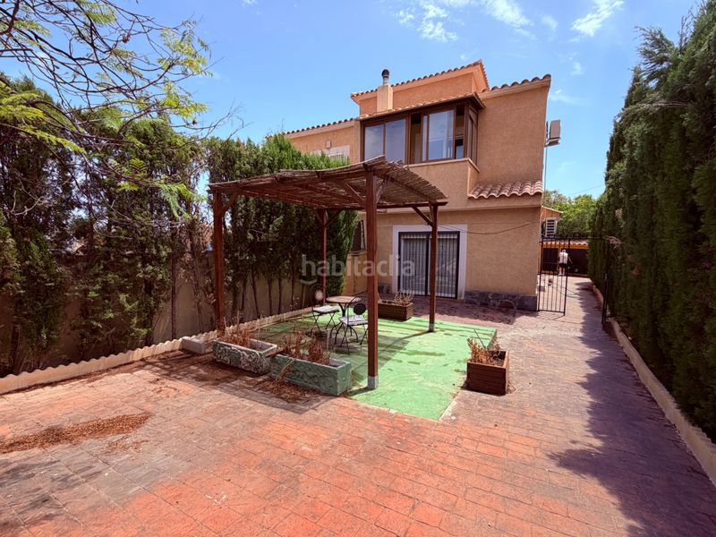 Foto 7248fd1c-77dd-4541-aa6a-fcddee82b7b1. Casa aparellada amb xemeneia calefacció a Aigües