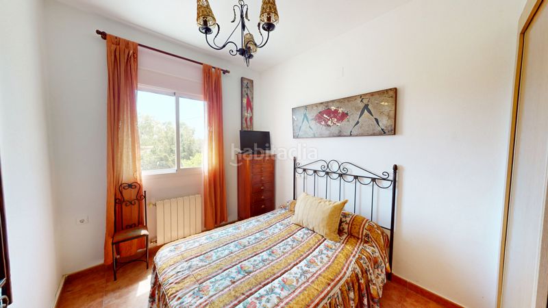 Foto 8640a2eb-8b2e-4388-b6c8-d1d2812a8640. Casa aparellada amb xemeneia calefacció a Aigües