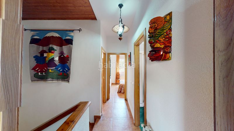 Foto 9b729bd9-3f77-435b-a89c-abebbb4c8ec4. Casa aparellada amb xemeneia calefacció a Aigües
