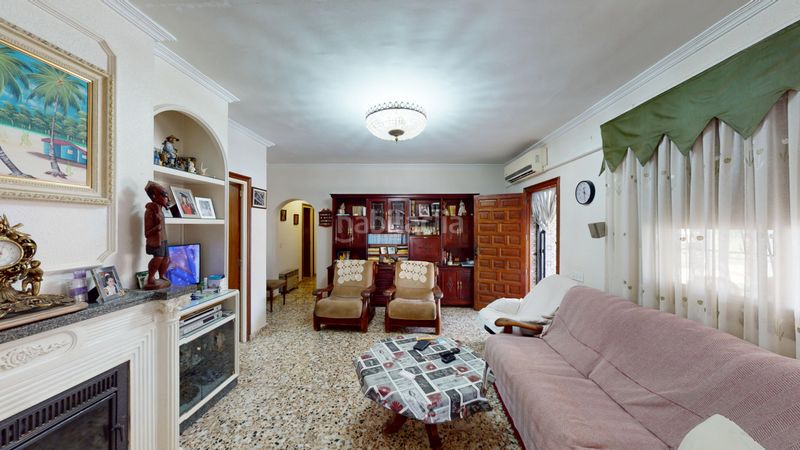 Foto 1a74d222-e323-42fa-a4d9-a013f887446d. Casa amb xemeneia calefacció aparcament piscina a Busot
