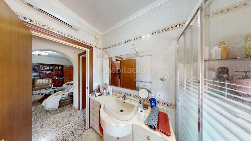 Foto 8f819acb-c88a-40f1-9a82-804b8e85bbb3. Casa amb xemeneia calefacció aparcament piscina a Busot