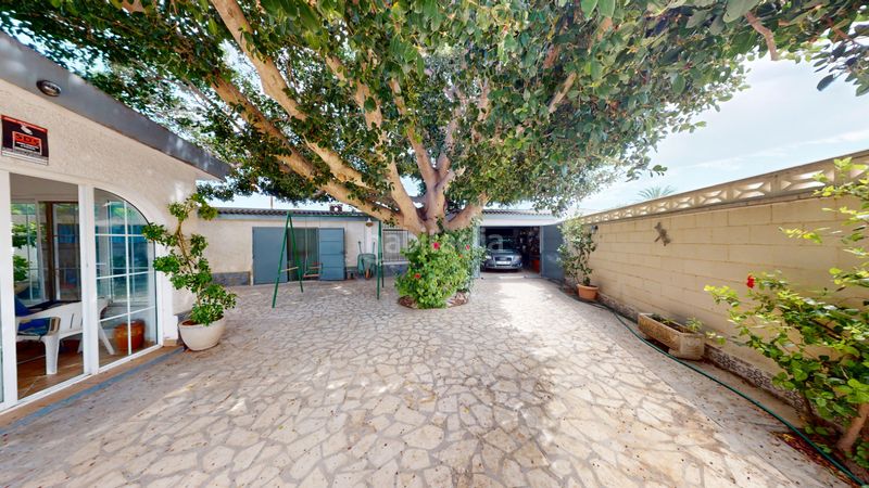 Foto 93b2f603-d321-4d13-83b7-7dd77376ae92. Casa amb xemeneia calefacció aparcament piscina a Busot