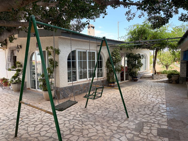 Foto 96d2a02e-0ec2-4ea6-82a8-6079b78d867d. Casa amb xemeneia calefacció aparcament piscina a Busot