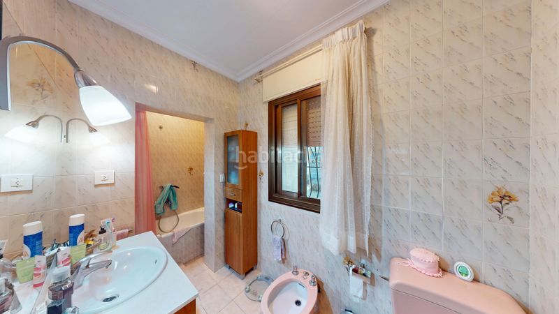 Foto cd30f031-3e00-4348-ab56-f8c5b15d8b58. Casa amb xemeneia calefacció aparcament piscina a Busot