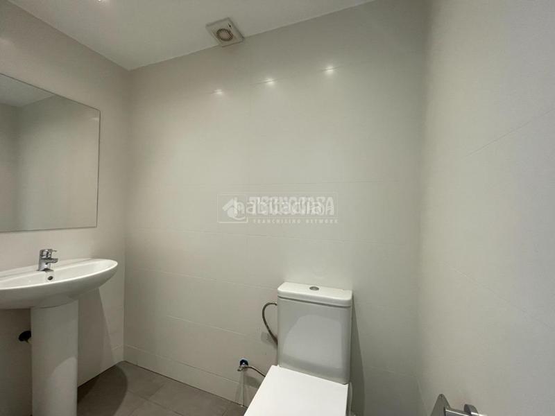 Foto c6820e39-809c-4570-b9c1-ec108c5dafd8. Rent office space in Centre - Estació Sant Cugat del Vallès