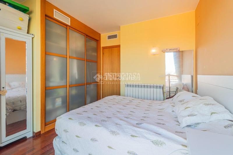 Foto 3f243038-5b0a-4536-8301-a3482f56f9be. Appartement avec parking dans Volpelleres Sant Cugat del Vallès